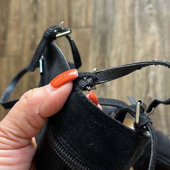 JUSTFAB Fawne black velvet gladiator pointy heels - Picture 14 of 16